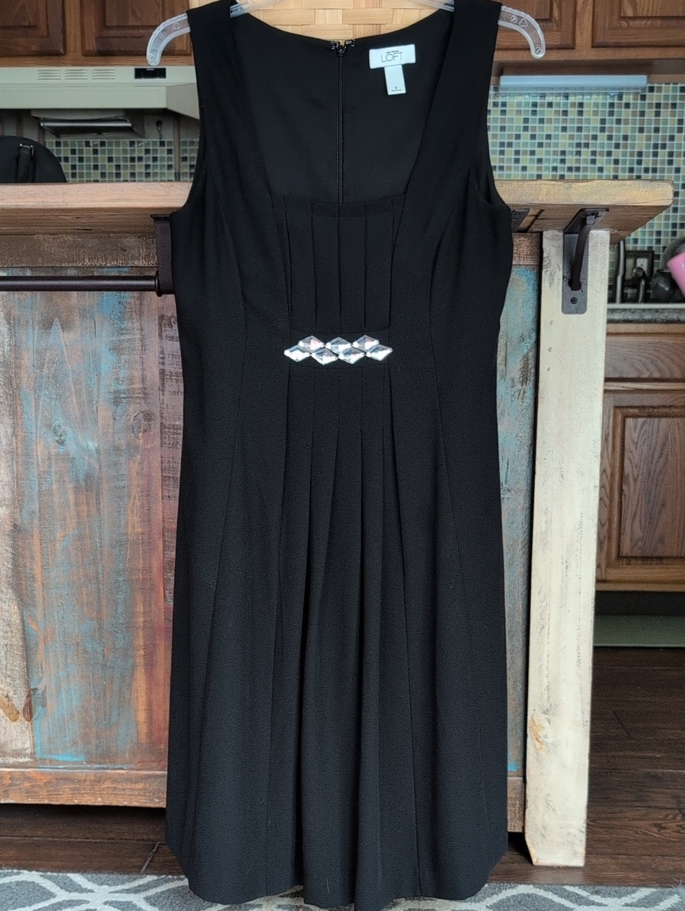 Ann Taylor LOFT Black Sleeveless Pleated Dress Rhinestone Detail - Women's 6